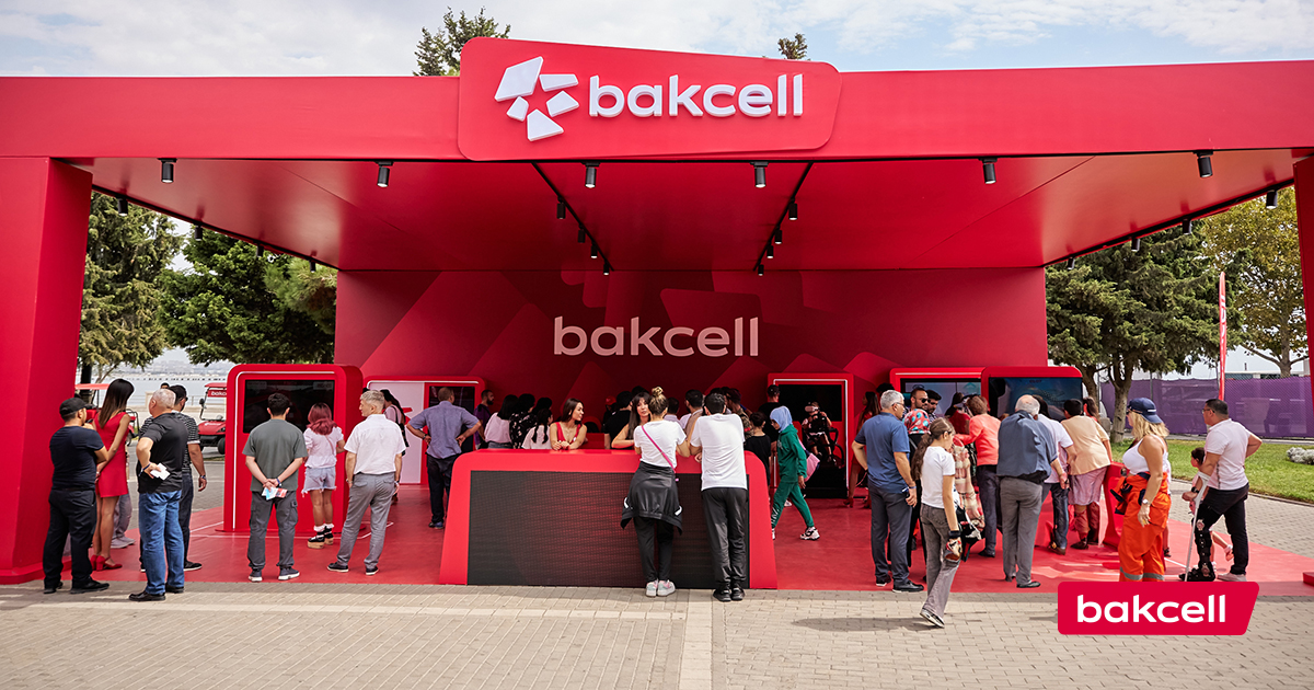 “Bakcell”in stendi “Formula 1” azarkeşlərinin diqqət mərkəzində - Fotolar
